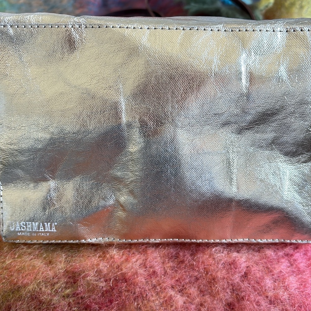 Uashmama gold bag/purse/tote with strap - Picture 3 of 4